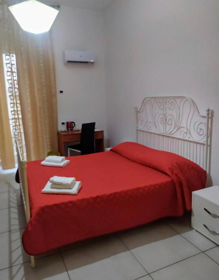 B&B Romy Napoli Eksteriør bilde