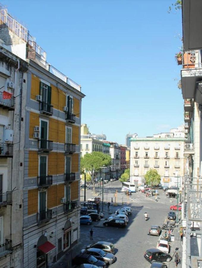 B&B Romy Napoli Eksteriør bilde